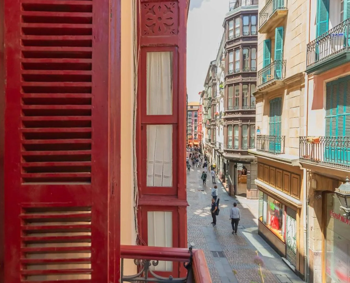 Kapelagile Kalea-Calle Sombrereria Bilbao